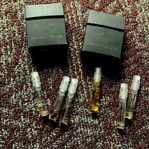 6 Henry rose sample vials